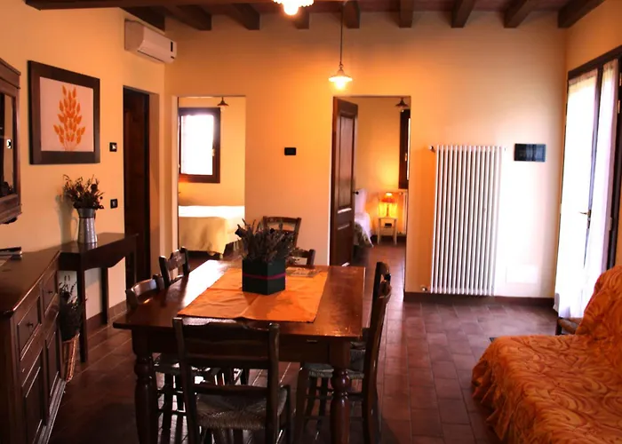 Corte Stellata Il Grano Apartment Bondeno